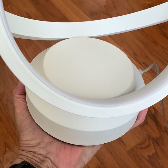 LED unique light With white lighting and yellow lighting - Picture 7 of 7